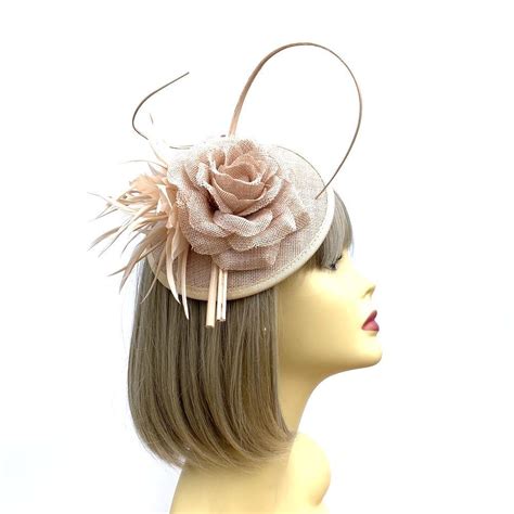 nude fascinators|Nude Fascinator